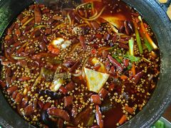 -鸿顺老铁锅美蛙鱼府(解放碑店)