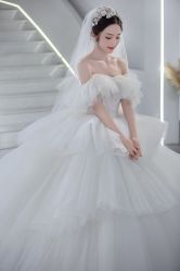 -艾米丽婚纱礼服