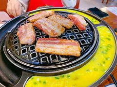 鲜切蜂窝五花肉-牛犇烤肉(物资学院路店)