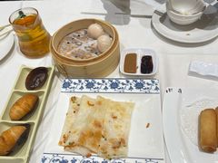 榴莲千丝酥-稻香酒家·34年老字号·港式粤菜(汉街店)