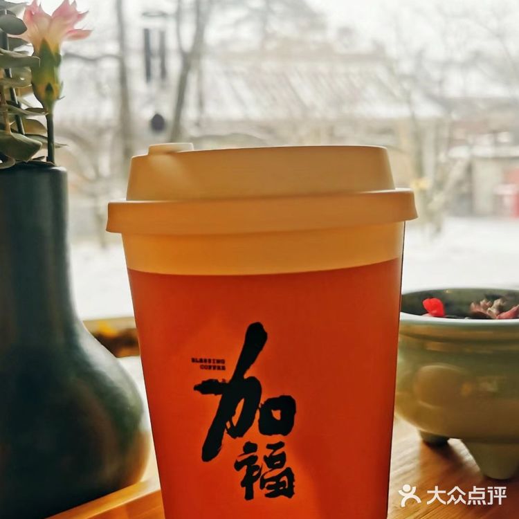 这么佛系的炸酱面，吃完浑身充满灵气儿，素斋界顶流！