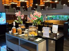 -曼谷湄南河畔华美达广场酒店