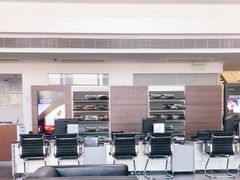 -上海星瀚奔驰4S店(红柳路店)