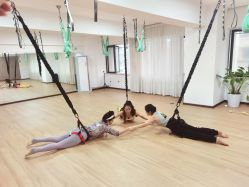 -馨媛瑜伽普拉提