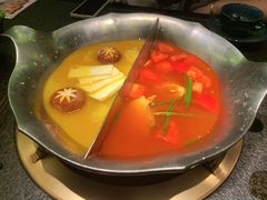 番茄牛膝骨锅-湊湊火锅·茶憩(打浦桥日月光店)