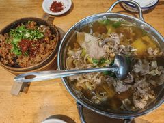 -谢老五跷脚牛肉·非遗传承店