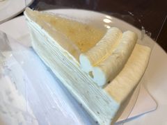 -Fridi Patisserie Cafe