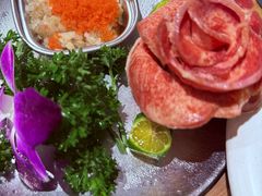 -明洞阿姨·韩式酱蟹烤肉·创意料理(三元桥店)