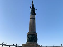 -人民防洪胜利纪念塔