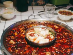 -巴隆门重庆老火锅(太湖路店)