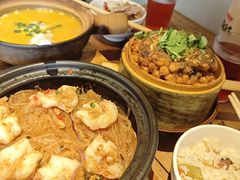 -有红鸡毛店·砂锅菜(抚琴夜市店)