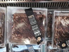 -金色麦甜糕点(面包.蛋糕.华苑店)
