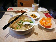 -南城香·饭香串香馄饨香(青年路店)