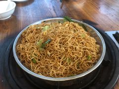 炒面-大眼强五杯鹅·桑拿鸡煲