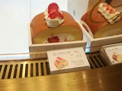 -Yearn Tours妍图(昆山万象汇店)