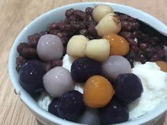 芋圆红豆牛奶冰-堂屋糖水店(愚园店)