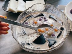鲜奶什锦烧仙草冷-黄师奶甜品店