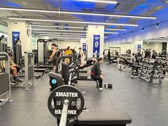 -帝豪斯健身俱乐部(市府恒隆广场店)