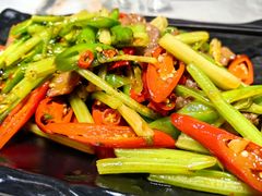 芹菜炒肉-乡下人家大酒楼(大鳌溪店)
