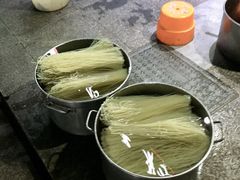 -覃肥叔桂林米粉(粮道街店)
