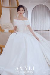 -艾米丽婚纱礼服