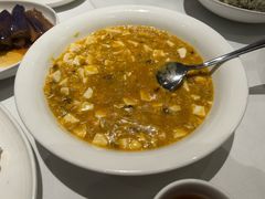 蟹粉豆腐-老吉士(环贸iapm店)
