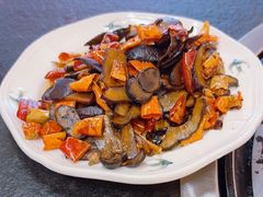 -阿山卓·野生菌火锅·纳西火塘烤肉