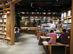 -覔书店(壹方城店)