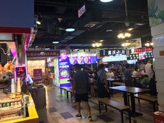 大堂-八一好吃街·高品美食广场