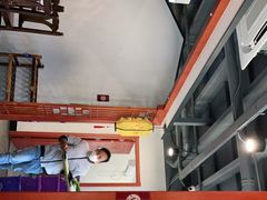 -乡土黄·鲜牛肉火锅·小龙虾(兴业街店)