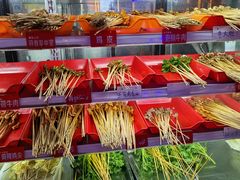 -钢管厂五区小郡肝串串香(滨江店)