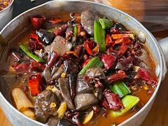 -包整·丝娃娃(一览甲秀楼风景店)