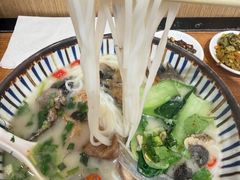 -鲜越鲜鱼粉(财富购物中心店)