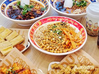 玉林新的！重庆小吃集合店·酸辣粉很灵