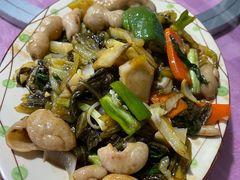 酸菜大肠-肥佬烧鸡鱼棚