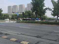 -洪星渔庄临平菜(星万里店)