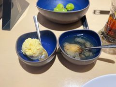 -余欢领鲜火锅(新街口店)