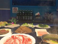-唯爱KTV聚会餐厅(仙林东城汇店)