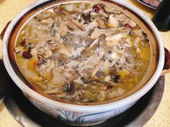 -东巴谷野生菌火锅餐厅