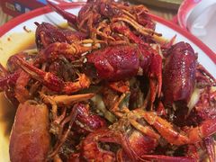 -冶建镜子·老南昌大排档·江西虾王(总店)