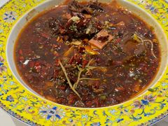 -皇城根·鲁菜济南菜·吊炉烤鸭·炒鸡鱼头(济南旗舰店)