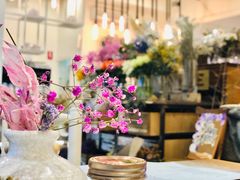 餐具摆设-FLOVIE FLORIST CAFE