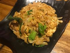 -烧蠔帮·生蚝海鲜牌档(观海店)