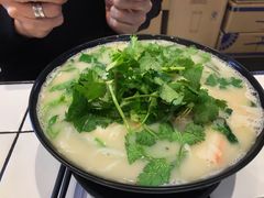 -肥汁米蘭香港米线(长宁来福士店)