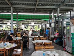 大堂-四川小胡子海鲜(丁村万人海鲜广场店)