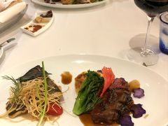 -卡佩罗意大利餐厅及酒吧Al Cappello Trattoria