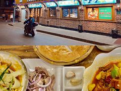 -清真·玛丽亚新疆菜主题餐厅(浙江中路店)