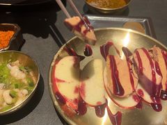 -铭牛烧肉·和牛海鲜自助(高新月牙湖店)