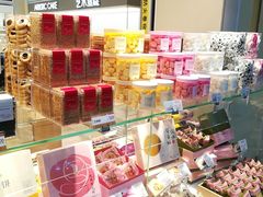 零售区-好利来(奥林匹克购物广场店)