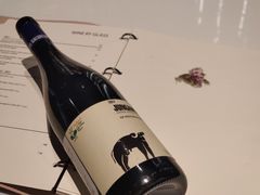 -wineapp葡萄酒餐吧(外滩金融中心店)